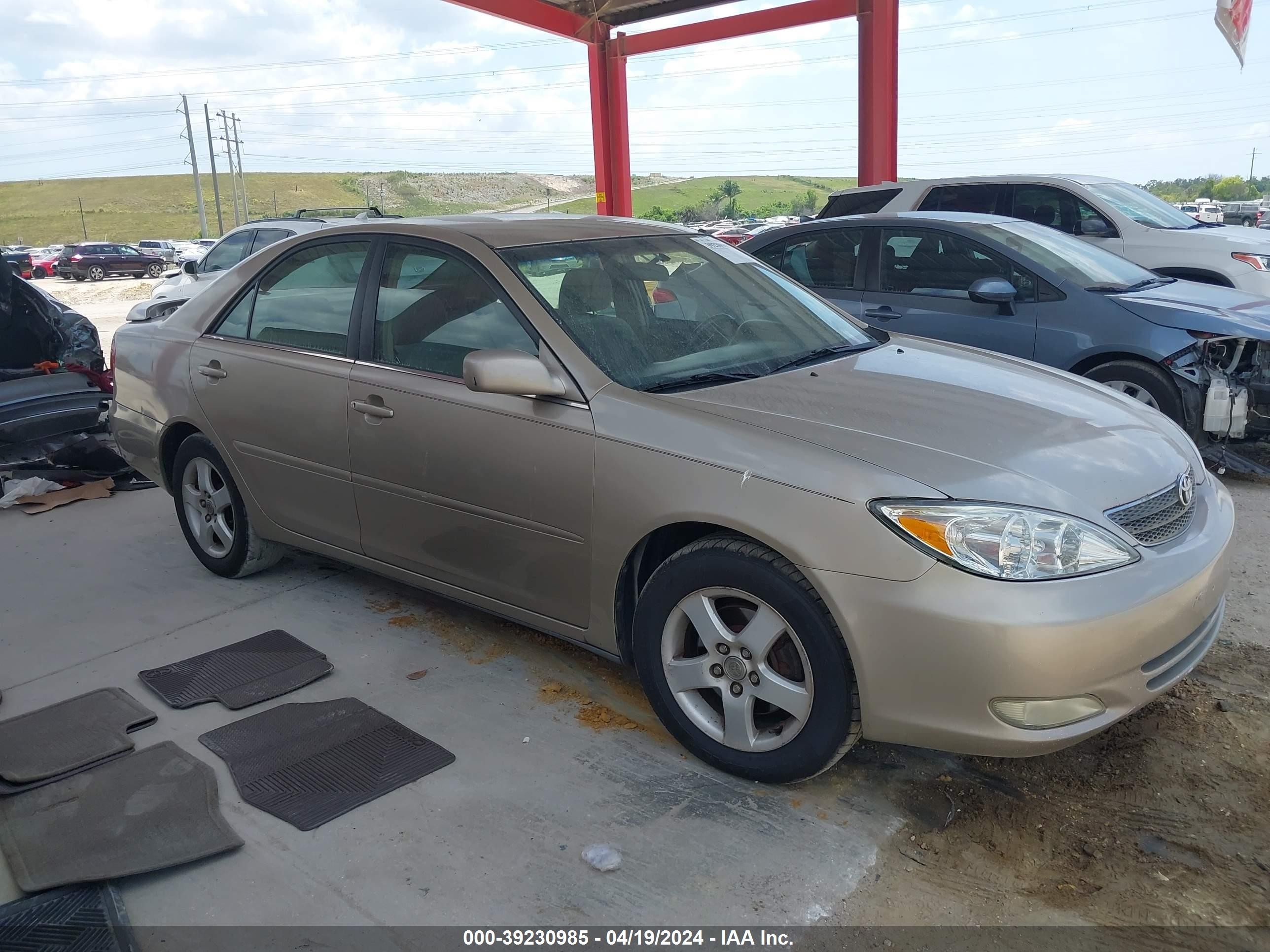 Photo 12 VIN: 4T1BF32K72U520114 - TOYOTA CAMRY 