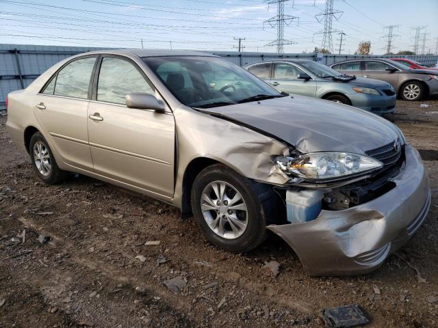 Photo 3 VIN: 4T1BF32K74U588982 - TOYOTA CAMRY 