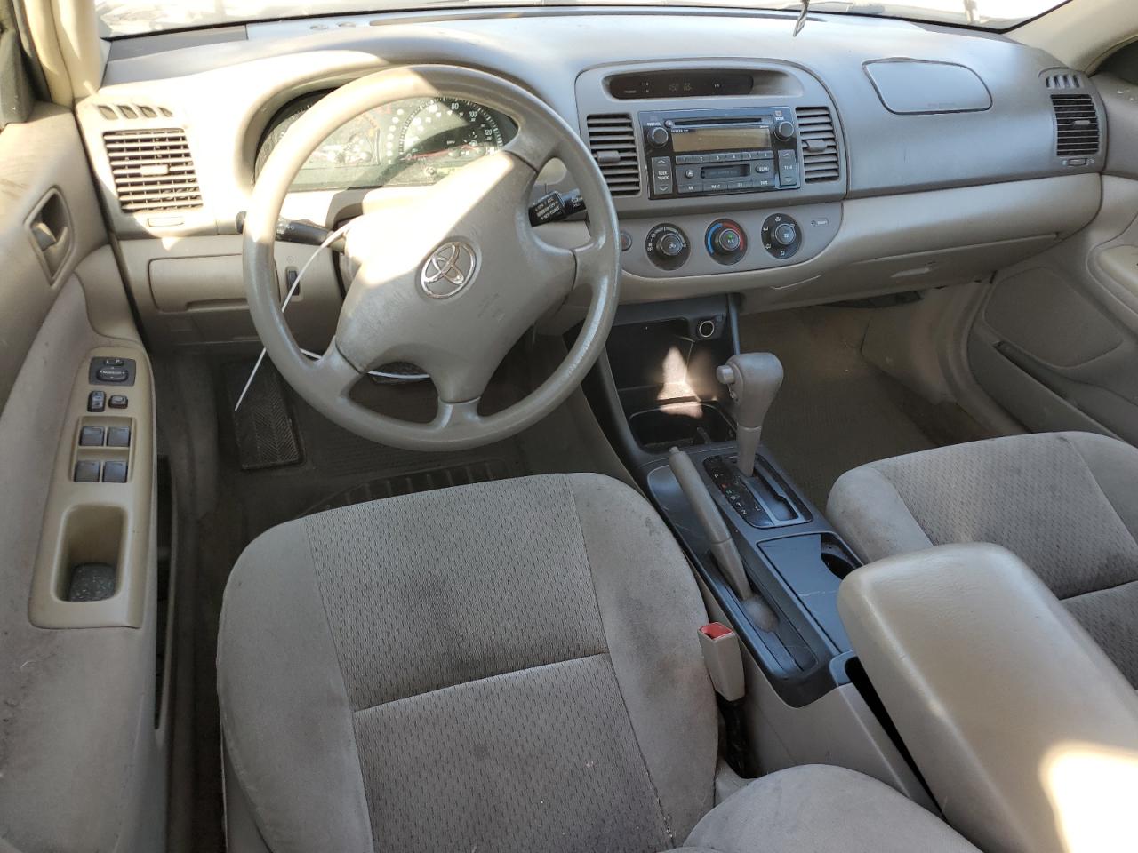 Photo 7 VIN: 4T1BF32K83U046532 - TOYOTA CAMRY 