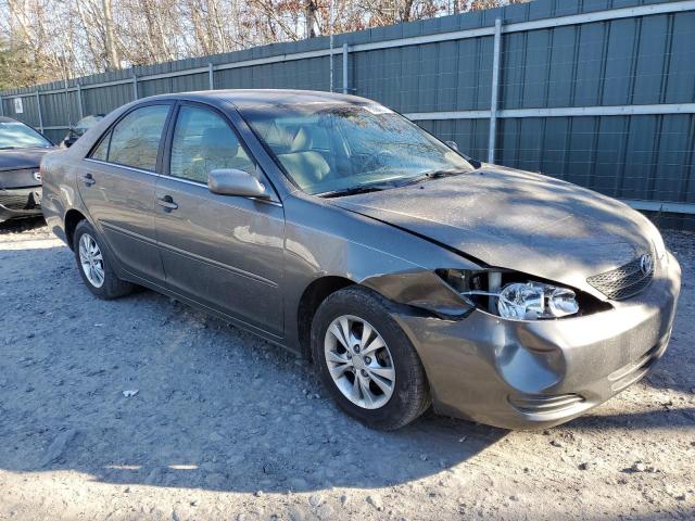 Photo 3 VIN: 4T1BF32K84U588621 - TOYOTA CAMRY LE 