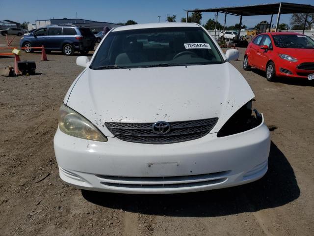 Photo 4 VIN: 4T1BF32K93U059564 - TOYOTA CAMRY LE 