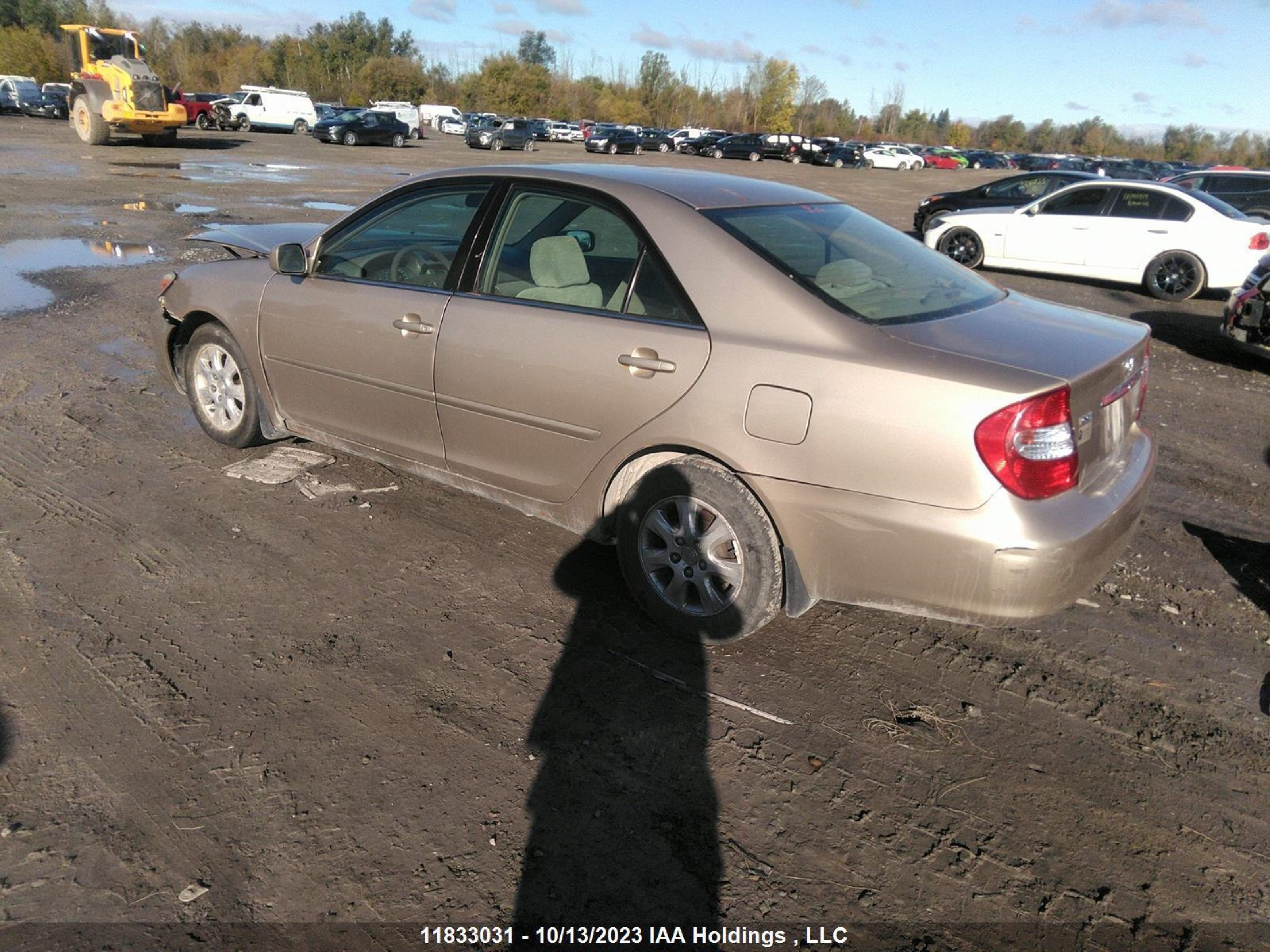 Photo 2 VIN: 4T1BF32K94U062904 - TOYOTA CAMRY 