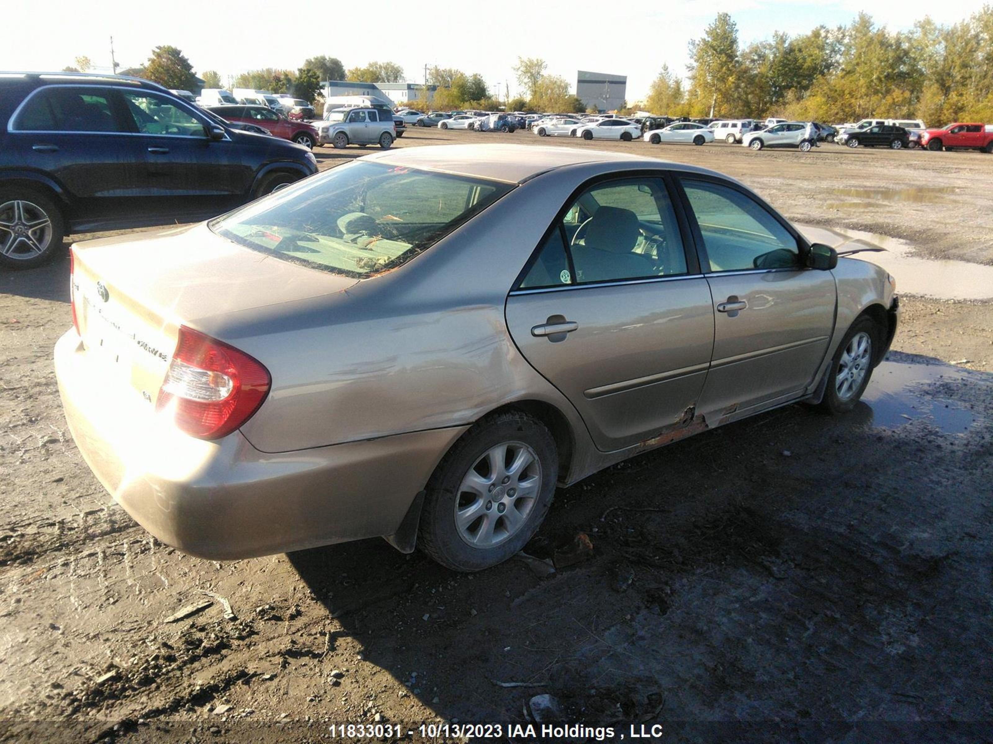 Photo 3 VIN: 4T1BF32K94U062904 - TOYOTA CAMRY 