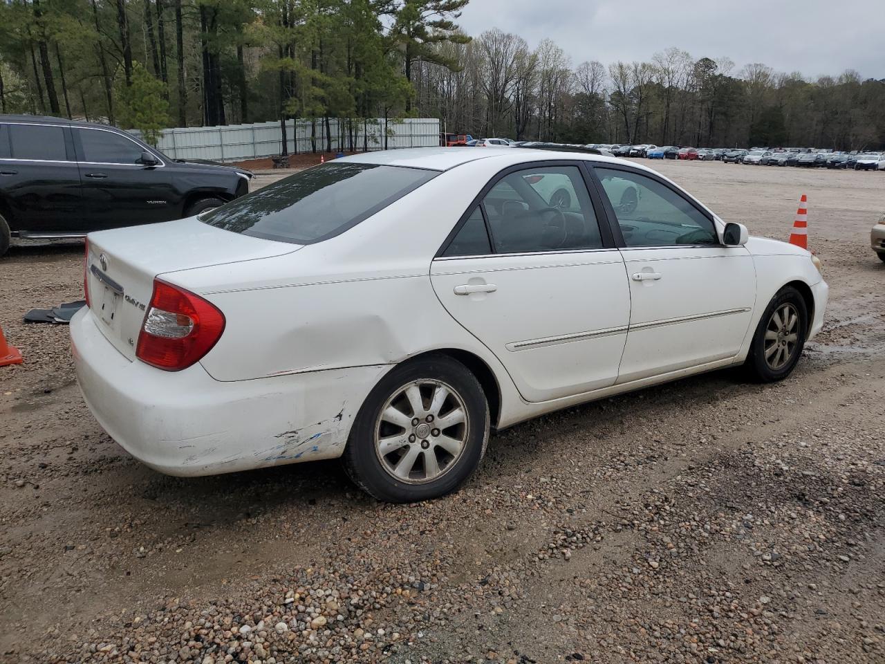 Photo 2 VIN: 4T1BF32K94U072235 - TOYOTA CAMRY 