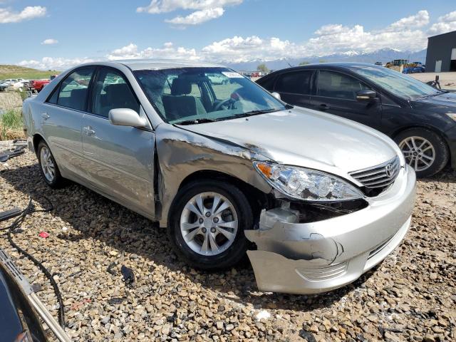 Photo 3 VIN: 4T1BF32K95U100259 - TOYOTA CAMRY 