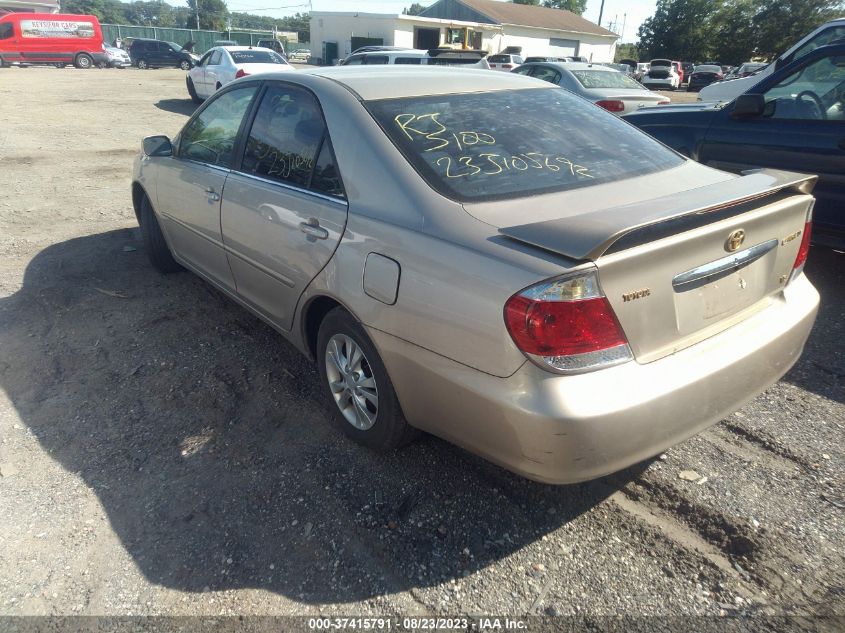 Photo 2 VIN: 4T1BF32K95U101945 - TOYOTA CAMRY 