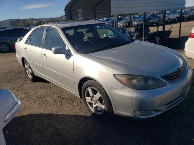 Photo 3 VIN: 4T1BF32KX2U021002 - TOYOTA CAMRY 