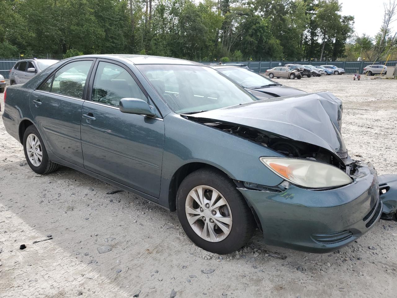 Photo 3 VIN: 4T1BF32KX4U067531 - TOYOTA CAMRY 