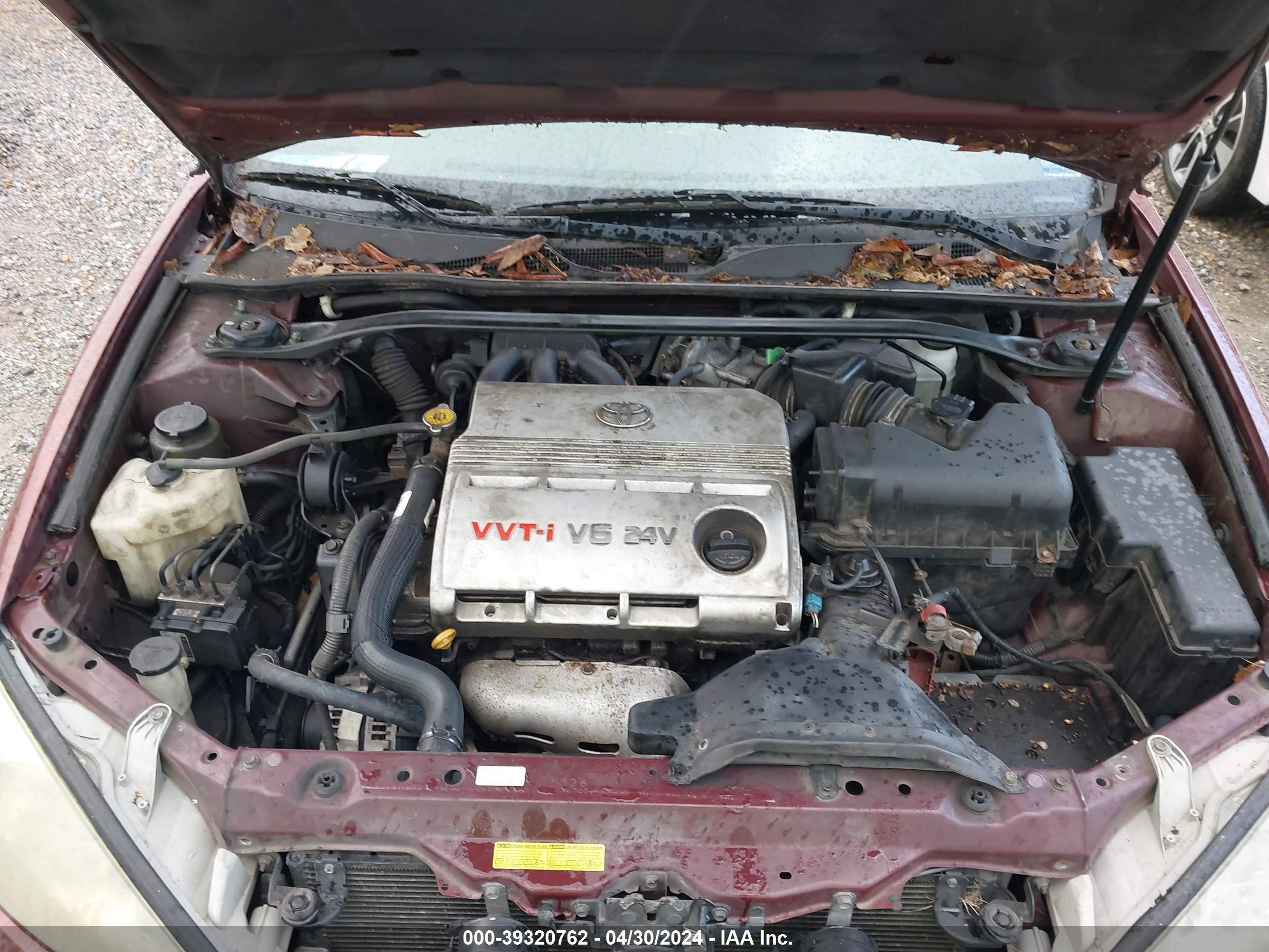 Photo 9 VIN: 4T1BF32KX4U074513 - TOYOTA CAMRY 