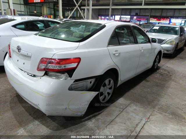 Photo 3 VIN: 4T1BF33K2AU530611 - TOYOTA CAMRY 