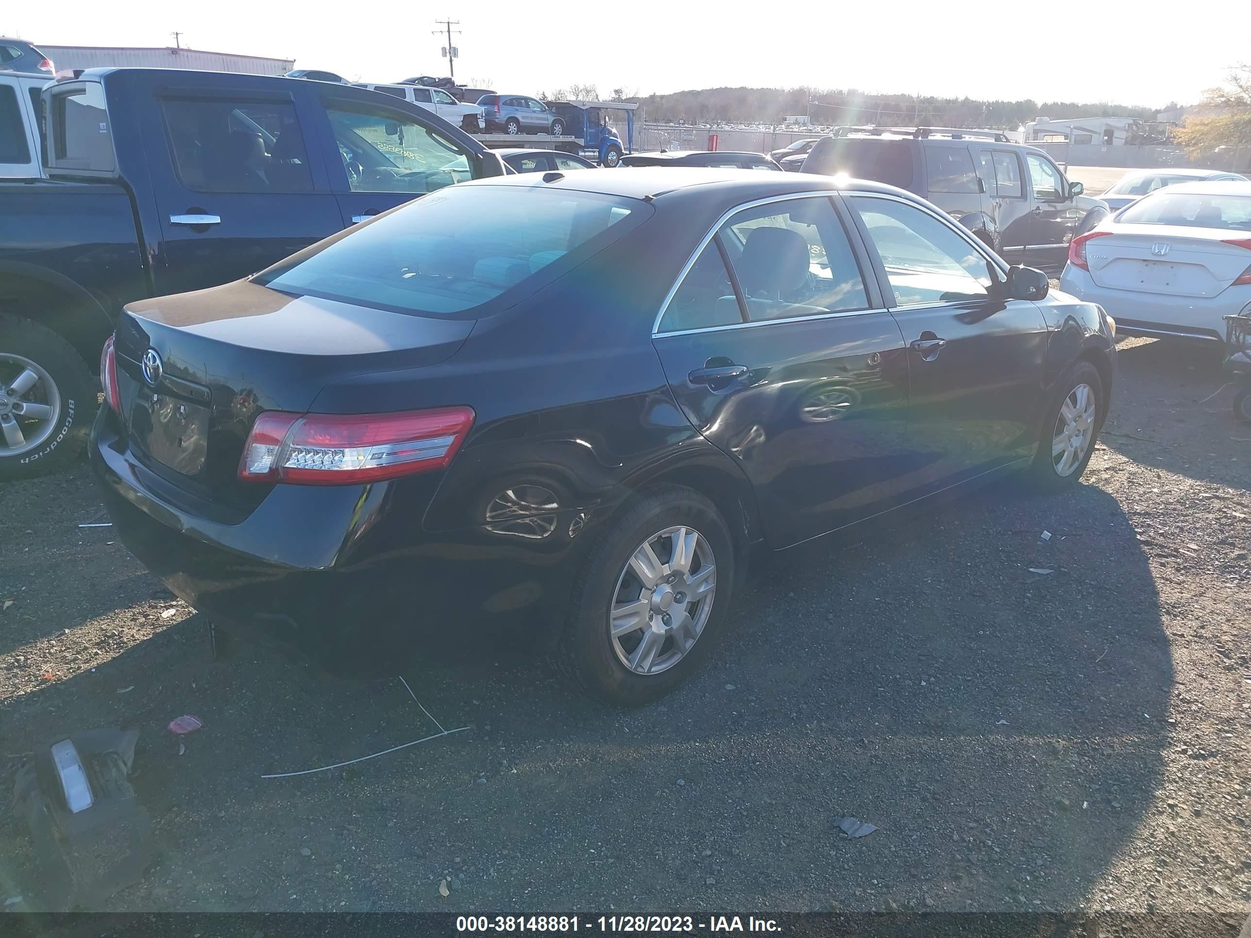 Photo 3 VIN: 4T1BF3EK0AU013954 - TOYOTA CAMRY 