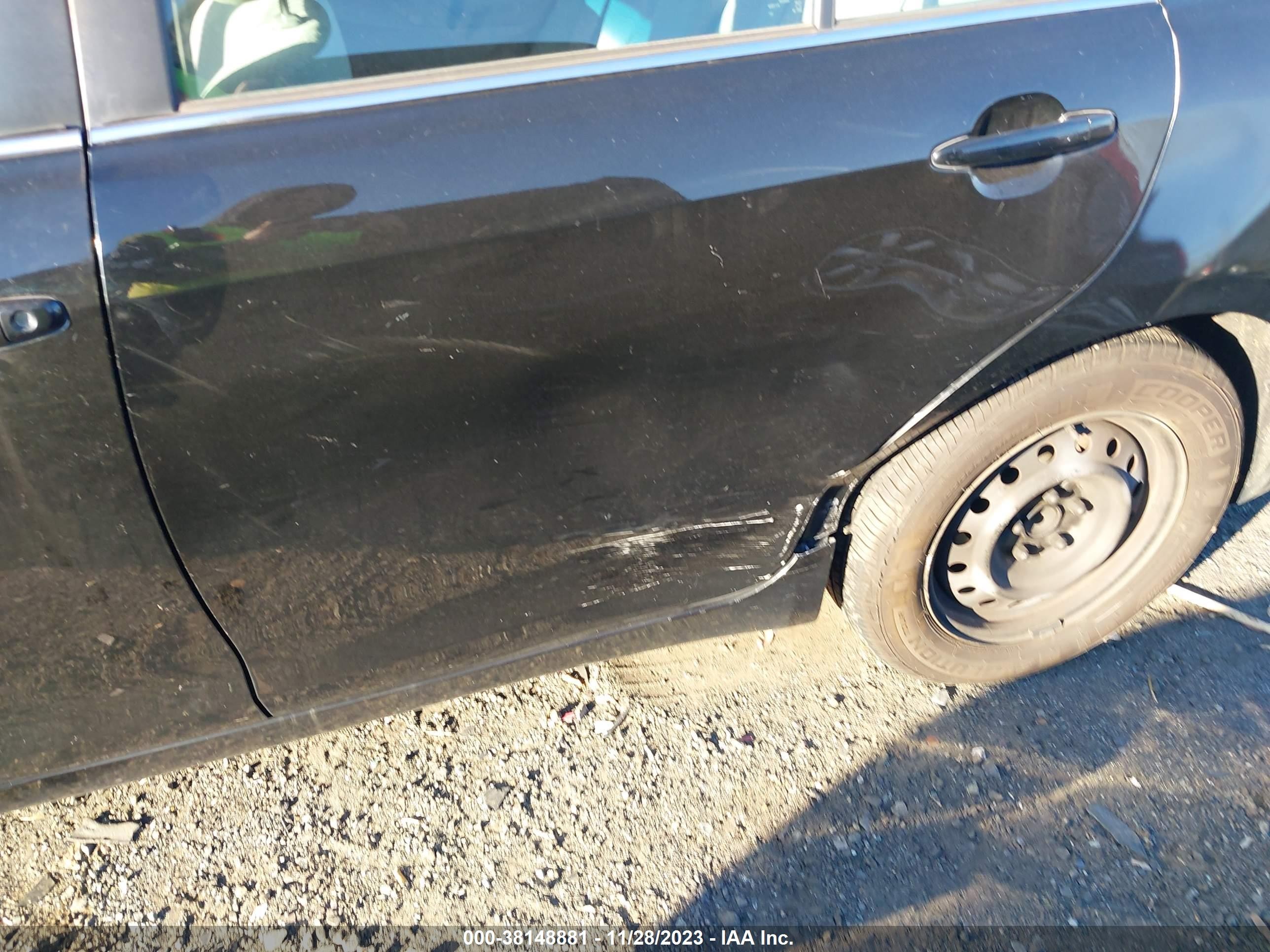 Photo 5 VIN: 4T1BF3EK0AU013954 - TOYOTA CAMRY 