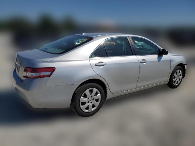 Photo 2 VIN: 4T1BF3EK0AU015266 - TOYOTA CAMRY 