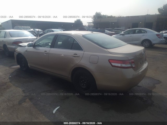 Photo 2 VIN: 4T1BF3EK0AU037896 - TOYOTA CAMRY 