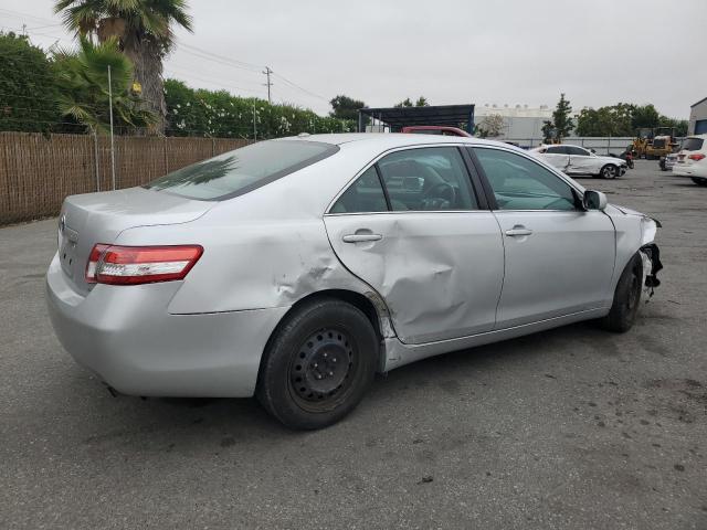 Photo 2 VIN: 4T1BF3EK0AU055315 - TOYOTA CAMRY 