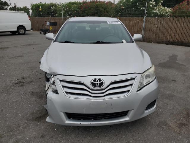 Photo 4 VIN: 4T1BF3EK0AU055315 - TOYOTA CAMRY 