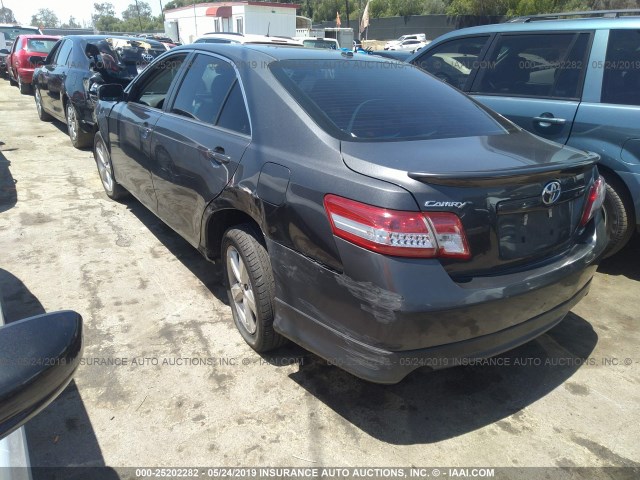 Photo 2 VIN: 4T1BF3EK0AU099007 - TOYOTA CAMRY 