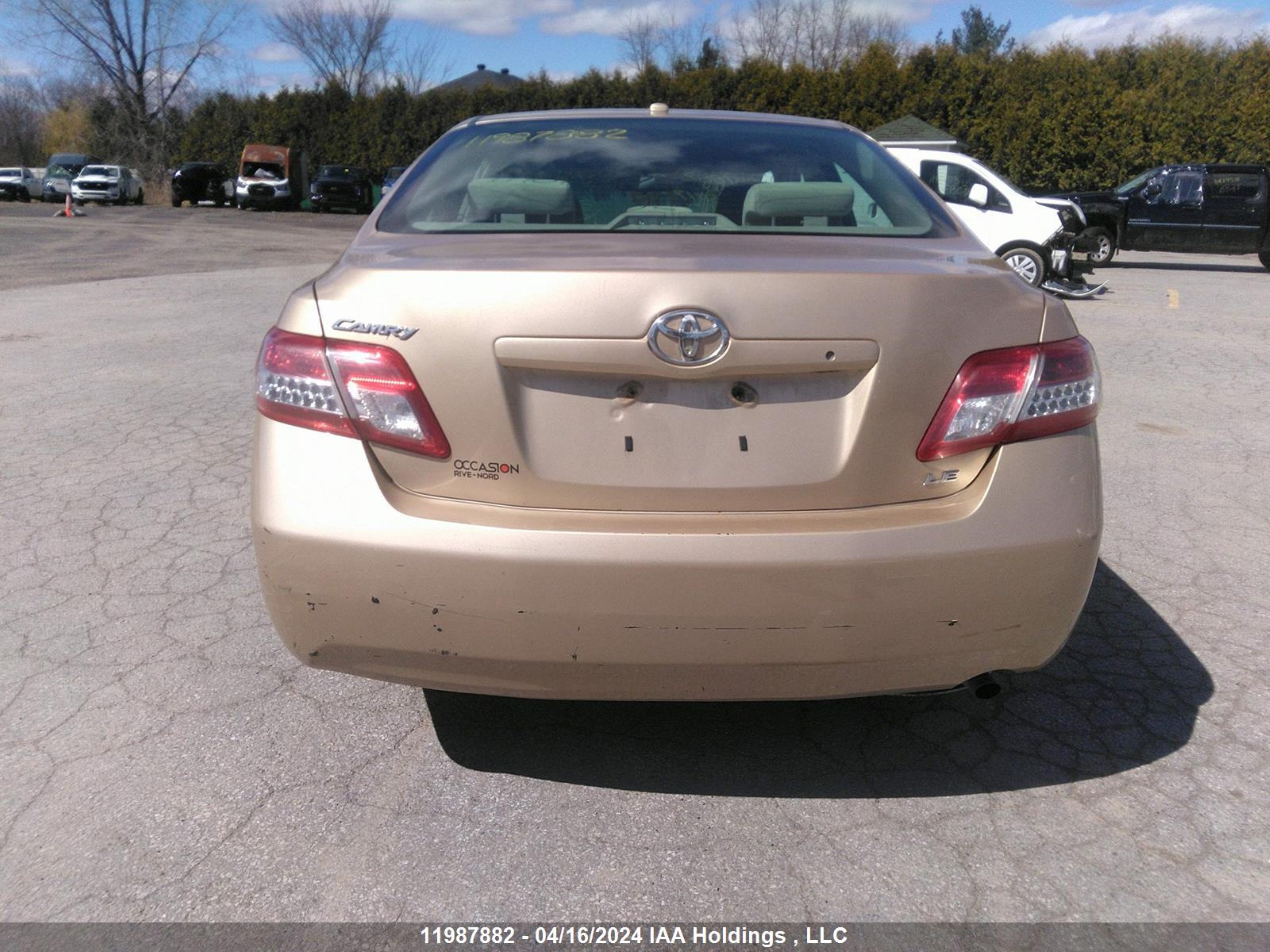 Photo 15 VIN: 4T1BF3EK0AU105047 - TOYOTA CAMRY 