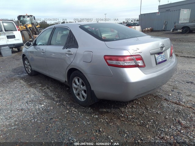 Photo 2 VIN: 4T1BF3EK0AU105162 - TOYOTA CAMRY 