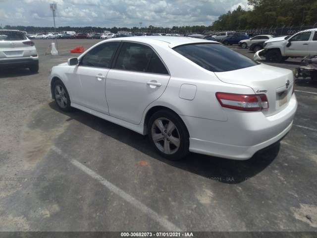 Photo 2 VIN: 4T1BF3EK0AU502676 - TOYOTA CAMRY 