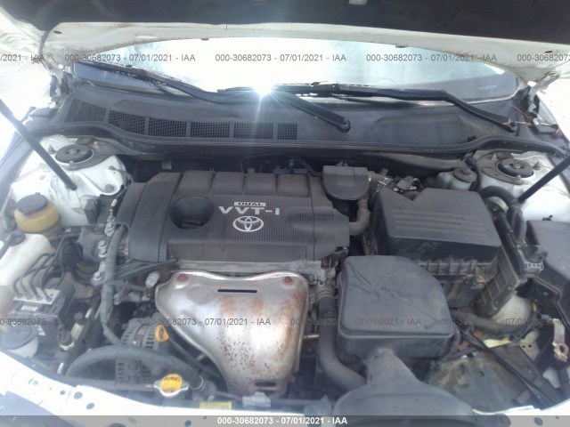 Photo 9 VIN: 4T1BF3EK0AU502676 - TOYOTA CAMRY 