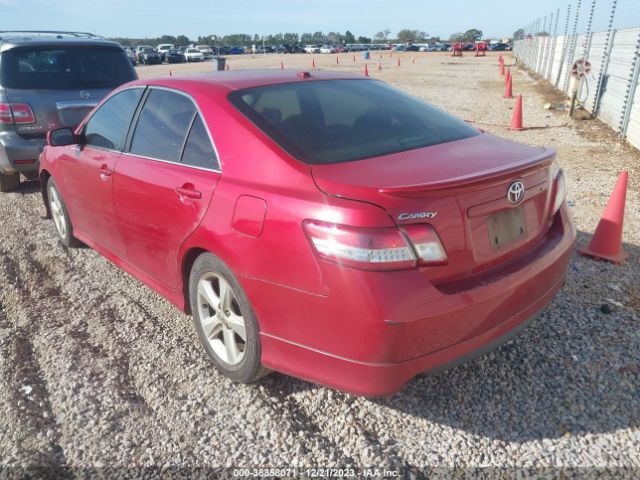 Photo 2 VIN: 4T1BF3EK0AU517016 - TOYOTA CAMRY 