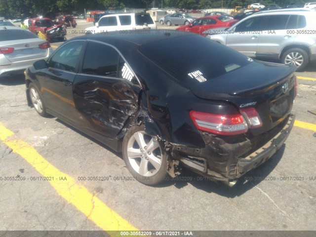 Photo 2 VIN: 4T1BF3EK0AU517811 - TOYOTA CAMRY 