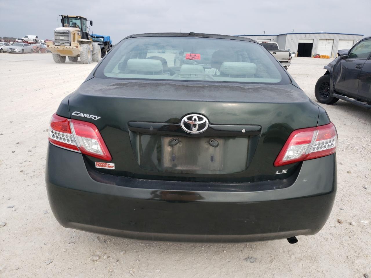 Photo 5 VIN: 4T1BF3EK0AU560139 - TOYOTA CAMRY 