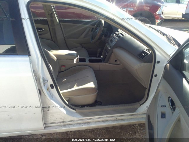 Photo 4 VIN: 4T1BF3EK0AU573117 - TOYOTA CAMRY 