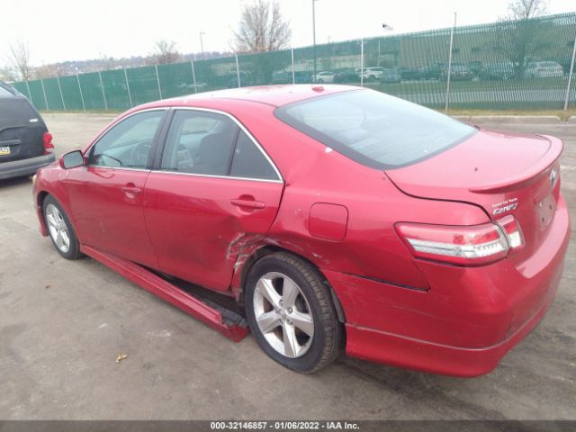 Photo 2 VIN: 4T1BF3EK0BU135442 - TOYOTA CAMRY 