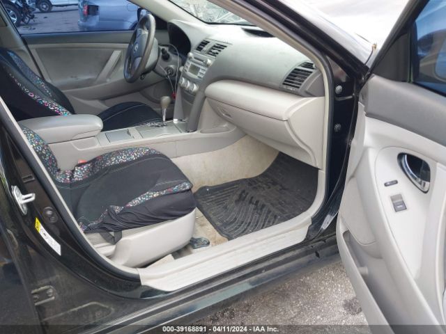 Photo 4 VIN: 4T1BF3EK0BU208311 - TOYOTA CAMRY 