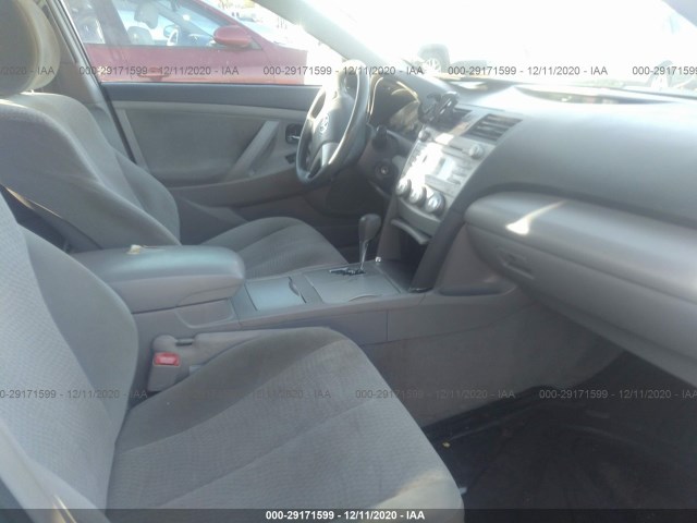 Photo 4 VIN: 4T1BF3EK0BU588850 - TOYOTA CAMRY 