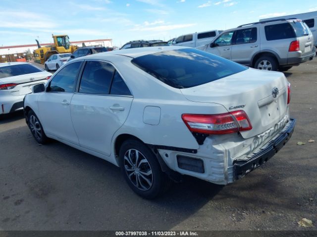 Photo 2 VIN: 4T1BF3EK0BU589271 - TOYOTA CAMRY 