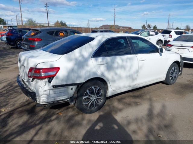 Photo 3 VIN: 4T1BF3EK0BU589271 - TOYOTA CAMRY 