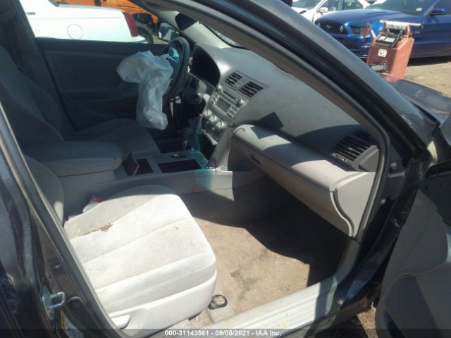 Photo 4 VIN: 4T1BF3EK0BU593899 - TOYOTA CAMRY 