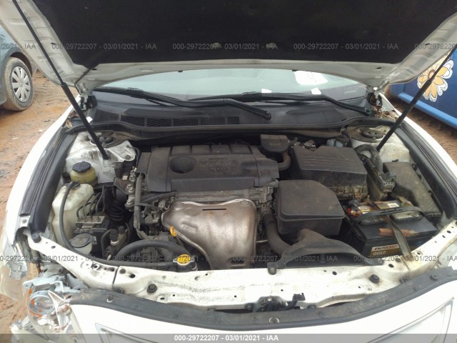 Photo 9 VIN: 4T1BF3EK0BU596009 - TOYOTA CAMRY 