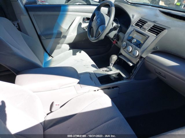 Photo 4 VIN: 4T1BF3EK0BU618607 - TOYOTA CAMRY 