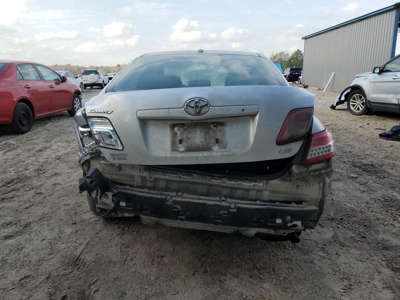 Photo 5 VIN: 4T1BF3EK0BU660565 - TOYOTA CAMRY 