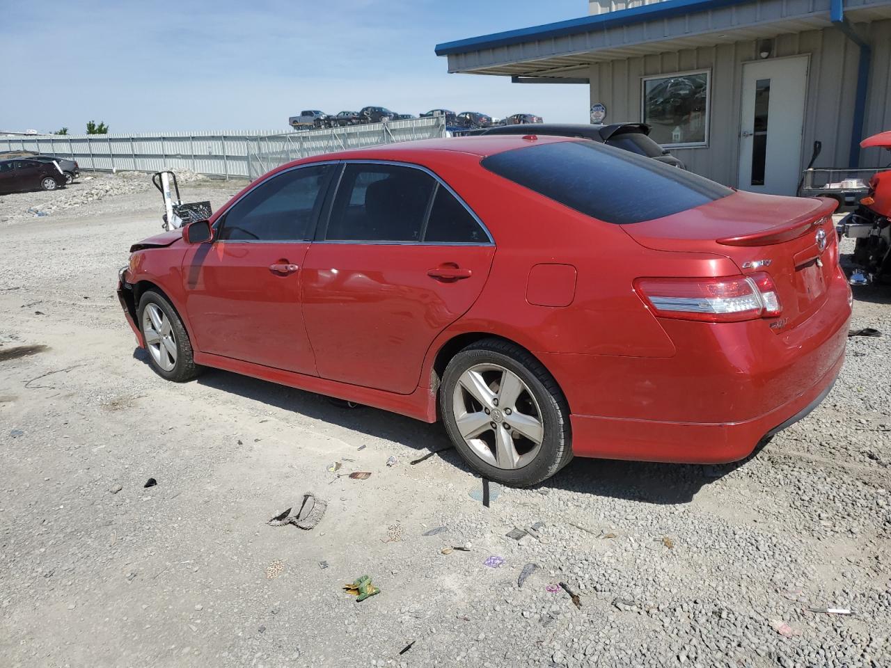 Photo 1 VIN: 4T1BF3EK0BU665958 - TOYOTA CAMRY 