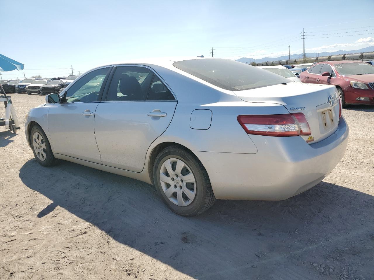 Photo 1 VIN: 4T1BF3EK0BU672716 - TOYOTA CAMRY 