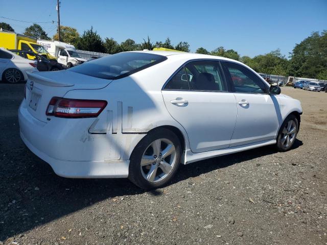 Photo 2 VIN: 4T1BF3EK0BU688141 - TOYOTA CAMRY BASE 