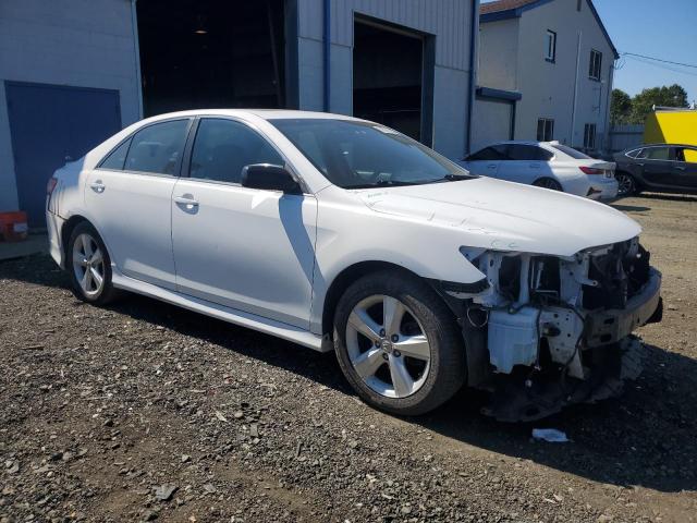 Photo 3 VIN: 4T1BF3EK0BU688141 - TOYOTA CAMRY BASE 