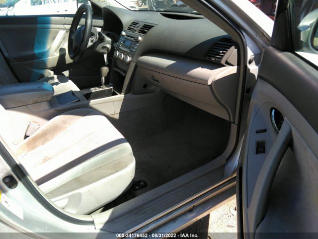 Photo 4 VIN: 4T1BF3EK0BU737435 - TOYOTA CAMRY 