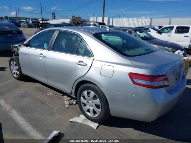 Photo 2 VIN: 4T1BF3EK0BU743087 - TOYOTA CAMRY 