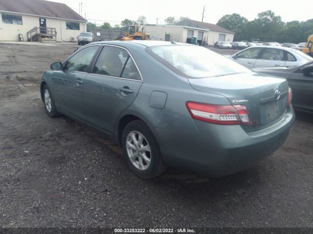 Photo 2 VIN: 4T1BF3EK0BU749679 - TOYOTA CAMRY 