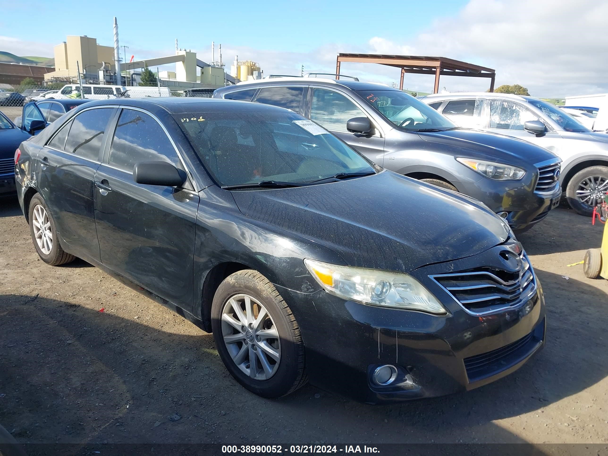 Photo 0 VIN: 4T1BF3EK0BU757877 - TOYOTA CAMRY 