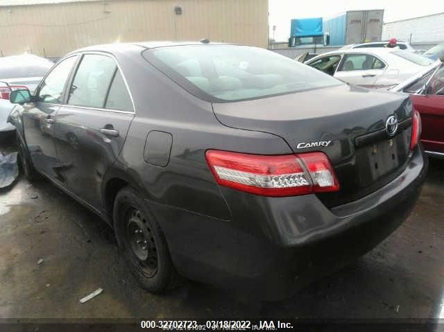 Photo 2 VIN: 4T1BF3EK1AU036854 - TOYOTA CAMRY 