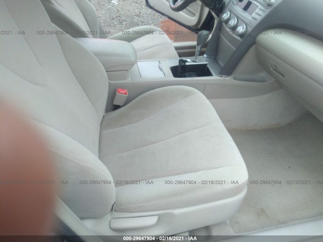 Photo 4 VIN: 4T1BF3EK1AU056277 - TOYOTA CAMRY 