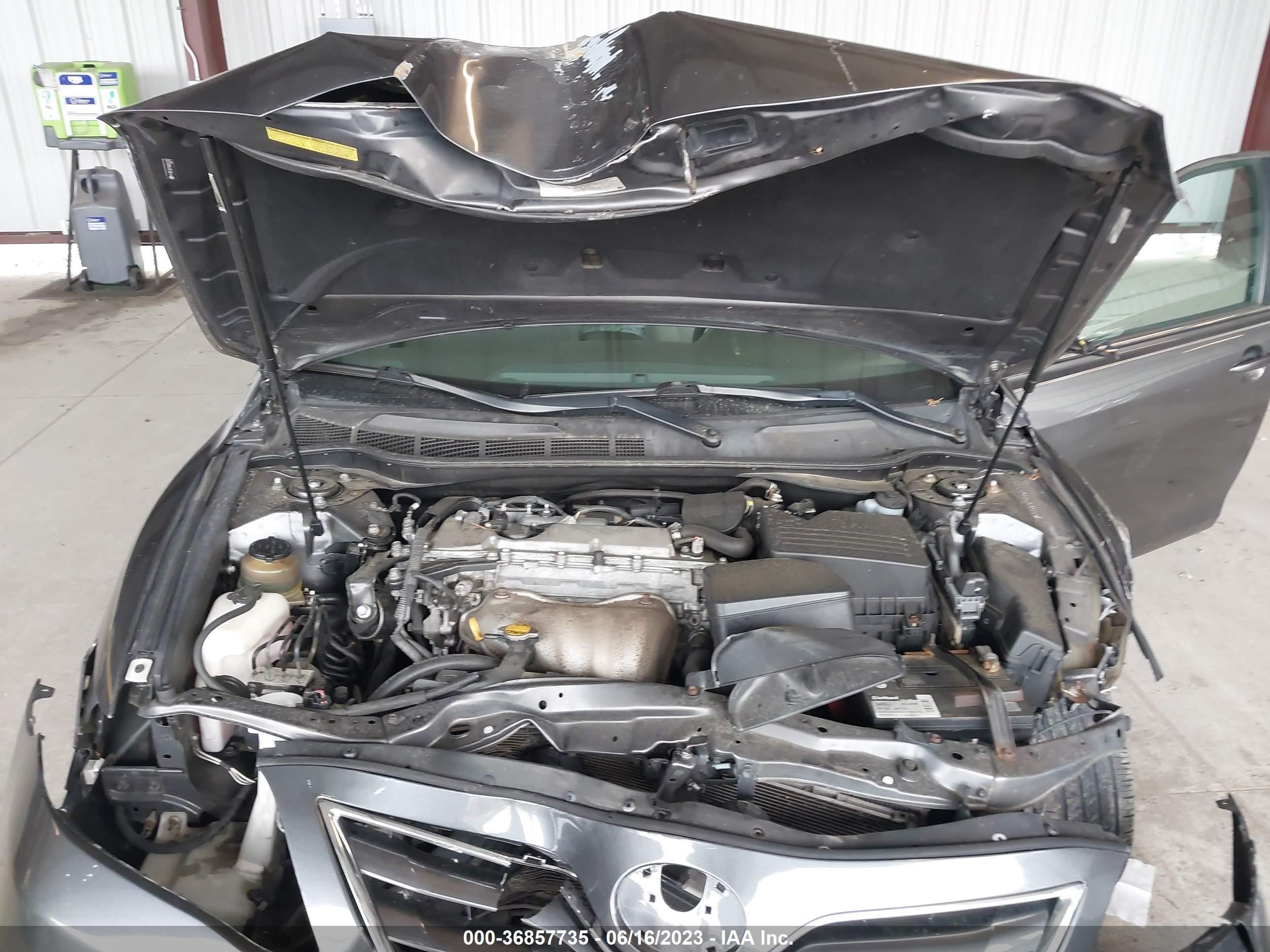 Photo 9 VIN: 4T1BF3EK1AU061320 - TOYOTA CAMRY 