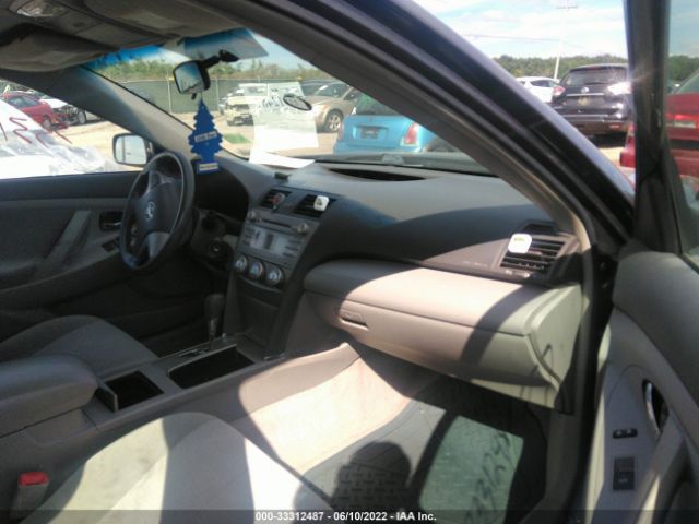 Photo 4 VIN: 4T1BF3EK1AU094768 - TOYOTA CAMRY 